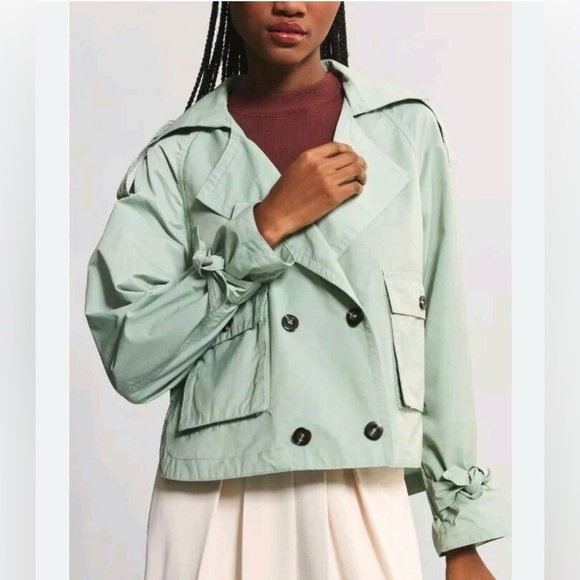 Anthropologie Jackets & Blazers - Anthropology Mint Green/Light Turquoise Cropped Trench Jacket Women’s L